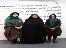 رییس سازمان محیط زیست از نمایشگاه عکس و چیدمان  طیبه نصراللهی و سارا ساسانی بازدید کرد