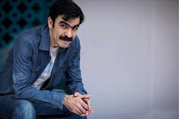 در ایران وضعیت بحرانی تامین معیشت هنرمندان آنها را از انجام کار هنری منصرف می کند/ بیش از ۸۸ درصد مردم ایران هرگز به تئاتر نرفته اند!/ تماشاگر پول می دهد تا زنده چهره مورد علاقه اش را روی صحنه ببیند و با او سلفی بگیرد