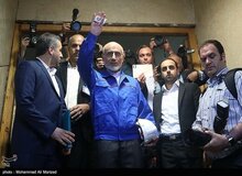 ارگان مطبوعاتی دانشگاه آزاد: برای «حفظ وحدت»، آقایان میرسلیم، نقدعلی، حسین جلالی، غضنفرآبادی و ابوالقاسم طالبی «حرف نزنند»