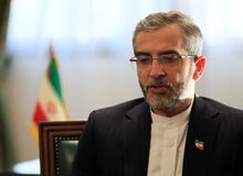 انتقاد همکار سابق سعید جلیلی و مذاکره کننده فعلی ایران در توافق هسته ای از  مخالفان  مذاکره!