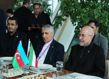 دیدار قالیباف با نائب رئیس مجلس ملی جمهوری آذربایجان/ قاسم لی: سر سوزنی از باکو به همسایگان آسیبی نمی‌رسد