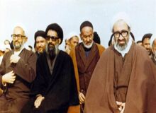 خبرگزاری اصولگرا: آیت الله منتظری صراحتاً در مقابل نظام موضع می گرفت