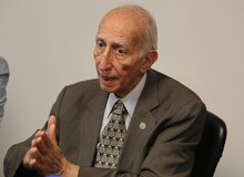 رباینده پدر علم ژنتیک: ۶ ماه بود که در ماشین می‌خوابیدم/ برای پرداخت مهریه خانه‌ام را از دست دادم 