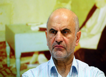 فرشاد مومنی: آقای پزشکیان بازارگراهای مفت خور را از خود دور کنید/ شاخص مسئولیت پذیری حکومت در ایران، پایین تر از مفلوک ترین کشورهای دنیا/ درباره جهت گیری‌های سیاستی و انتخاب کابینه، حرف‌های بسیار مشکوکی شنیده می‌شود