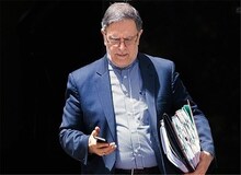 سیف: ذی‌نفعان روندهای فاسد مانع خروج بانک‌ها از بنگاه‌داری می‌شوند
