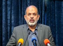 وزیر کشور: ما خودمان دلار را بزرگ کردیم