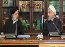 گلایه روحانی به رئیسی درباره برخورد جناحی با مفسدان اقتصادی
