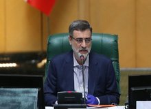 انتقاد شدید نامزد انتخابات ریاست جمهوری به ظریف از تریبون مجلس/ قاضی زاده هاشمی: کسی که مبانی نظام را قبول ندارد چگونه می تواند رئیس تیم مذاکره کننده ما باشد؟