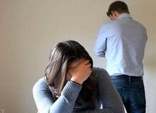 چک کردن پروفایل بلای جان کسانی که تازه جدا شده‌اند! 