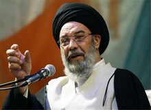 نماینده ولی فقیه در استان اصفهان: برخی کشورها پول نفت ما را بدون اجازه آمریکا نمی دهند