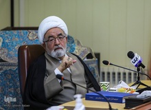 حجت‌الاسلام بی‌آزار شیرازی: پیامبر(ص) اجباری در مسلمان کردن پیروان ادیان نداشت/ نحوه رعایت حجاب متناسب با زمان و مکان است