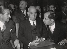  نشستن مصدق روی «صندلی نمایندگان انگلیسی» در دادگاه لاهه واقعیت دارد؟