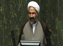 پژمانفر: روحانی می‌خواهد همه سرمایه ملت ایران را پای میز مذاکره با غرب به حراج بگذارد