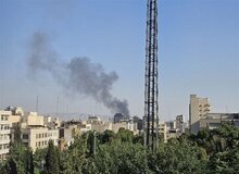 آتش‌سوزی انبار لوله و لوازم ساختمانی در خیابان سعدی