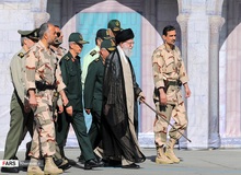 حضور رهبرانقلاب در مراسم دانش‌آموختگی دانشگاه امام حسین+ تصاویر
