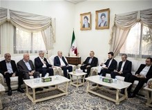 بیانیه حماس درباره دیدار هیئت ارشد آن با علی لاریجانی در دوحه