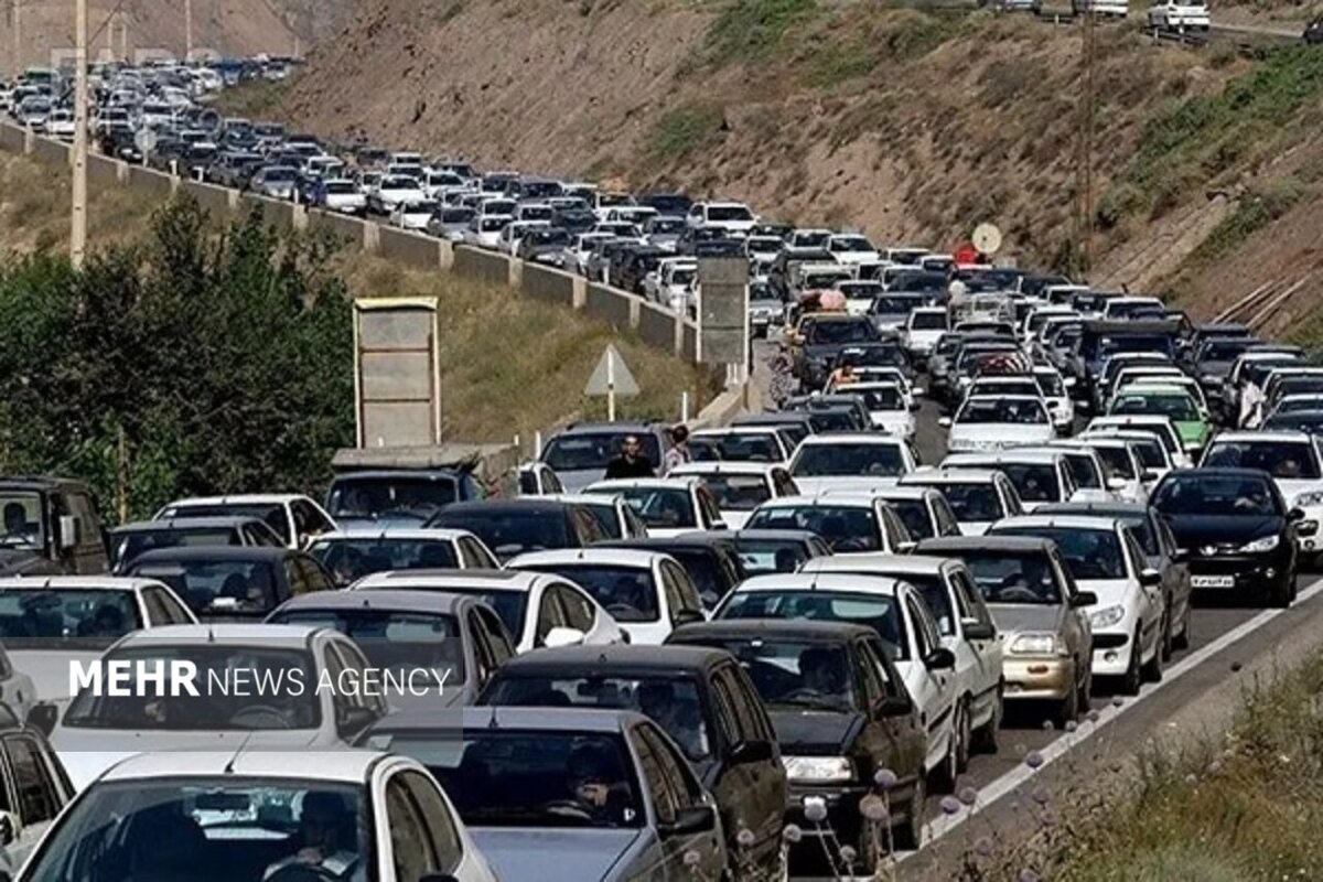 ترافیک نیمه‌سنگین در جاده‌های شمالی و مسدودیت‌های برخی از جاده ها