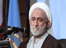 مراجع بالاخره بگویند حوزه پول بگیرد یا نگیرد/ آقایی که در جلسه بسیار مهم می‌گوید نباید از دولت پول بگیرند، خب به حرف که نمی‌شود
