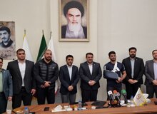 این سه کشتی‌گیر ایران به استخدام بانک درآمدند + عکس