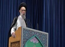 امام جمعه اصفهان: جمهوری اسلامی خود را به قله  نزدیک کرده/ نباید فریب علوم ظاهری و سبک زندگی‌های مدرن را خورد