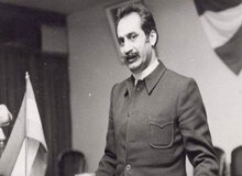 عکسی کمتر دیده شده از اعزام اعضای حزب ملت ایران به جبهه توسط داریوش فروهر 