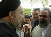 روح الله حسینیان با نام اطلاعاتی "خسرو خوبان" که بود؟ روحانیِ که با حمایت از خاتمی شروع کرد، دلباخته سعید امامی و احمدی نژاد بود و وکیل مدافع سعید مرتضوی در مجلس شد