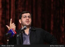 اظهارات عجیب یاسر جبرائیلی/ تا می‌گوییم می‌شود دلار را به ۲۰ هزار تومان رساند شروع می‌کنند به فحاشی و مسخره کردن!

