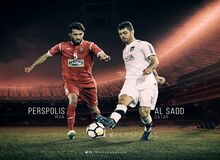 گرفتار شدن عادل فردوسی‌پور در میان تماشاگران+ تصویر
