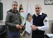 مامور پلیس چک 124 میلیون تومانی را تحویل داد
