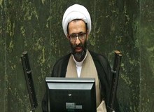 عضو هیات رییسه مجلس: صدا و سیما نباید با شبکه نمایش خانگی رقابت کند 