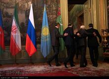 تقدیر وزیران خارجه پنج کشور ساحلی خزر از هنر عکاس ایرنا
