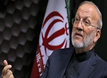 منوچهر متکی: اگر جمهوری اسلامی پاسخ اسرائیل را در تل آویو نمی دهد برای این است که به آنها رحم می کند