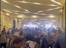 زمین خوردن محافظ رونالدو در میان جمعیت+فیلم 