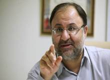 صادق کوشکی: مردم به جای دل بستن به برجام به دولت رئیسی دل ببندند