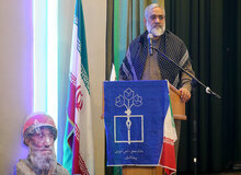 سردار نقدی در نخستین جشنواره «کارمند تراز مکتب حاج قاسم»:  نباید "موز و میوه های خارجی" روی میز ادارات باشد