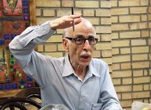 بانک مرکزی به دلیل کسب سود بیشتر اقدام به جمع آوری دلالان ارز نموده است/ بالارفتن نرخ ارز در افزایش تورم تاثیر دارد/ طبق تئوری های اقتصاد قیمت دلار نباید بیشتر از 3500 تومان باشد