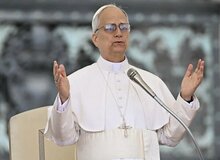 پاسخ پاپ لئو به معاون ترامپ: جنگ علیه ایران عادلانه نبود