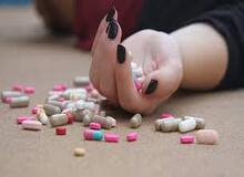 بازجویی از پسری که ساعتی قبل از خودکشی دختر جوان، با او بوده است
