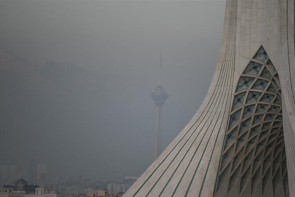 احتمال وقوع طوفان گرد و خاک در تهران
