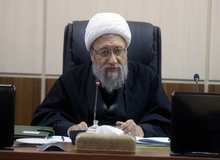 آملی لاریجانی: اقدام خصمانه اتحادیه اروپا در جهت اعطای مجوز تجاوز ارتش‌های تروریست آمریکا و رژیم صهیونیستی است