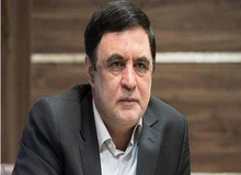 فعال سیاسی اصول گرا: در صورت حذف ارز ۴۲۰۰ تومانی احتمال بروز اعتراضات عمومی وجود دارد