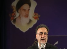 مصطفی تاجزاده: نامزد شده‌ام تا رویای آزادی و عدالت را زنده نگه دارم/ مخالف «حجاب اجباری» هستم/ نه از حاکمیت می‌ترسیم و نه در دامن خشونت می‌غلتیم/ انتخابات میراث انقلاب مشروطه است
