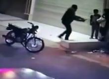 سرقت از دو کودک در اهواز با چاقو  /FILM