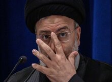 انتقاد ارگان رسانه ای وابسته به سپاه از عملکرد دولت؛ عامل تشدید نوسانات ارزی، صدور بخشنامه‌های ضدونقیض است 