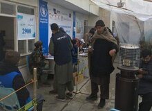 مهاجران افغان کمک نقدی گرفتند
